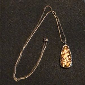 Saylor necklace - crushed gold mica